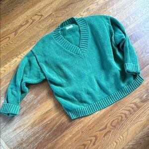 James street Green V-Neck Sweater